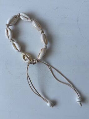 Shell Beaded Adjustable Bracelet - Ivory